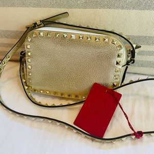 BNWT 100% Authentic Valentino Rockstud Crossbody & Dust Bag